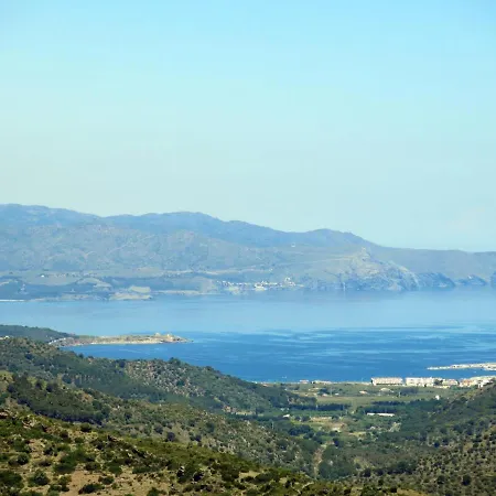 Dali Ii By Interhome Llançà